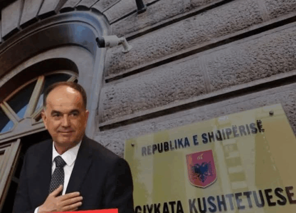 Një dekret i pezulluar, një bashki pa datë dhe një kërkues pa legjitimitet kushtetues…