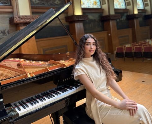 Pianistja shqiptare që pushtoi Çikagon: Anila Aliu fiton trofeun më të lartë në “CCPA Concerto Competition”